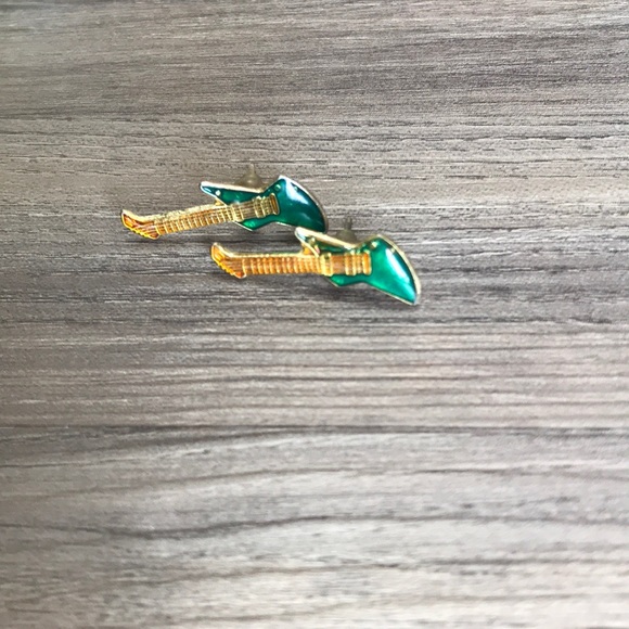Jewelry - Guitar vintage 1988 earrings